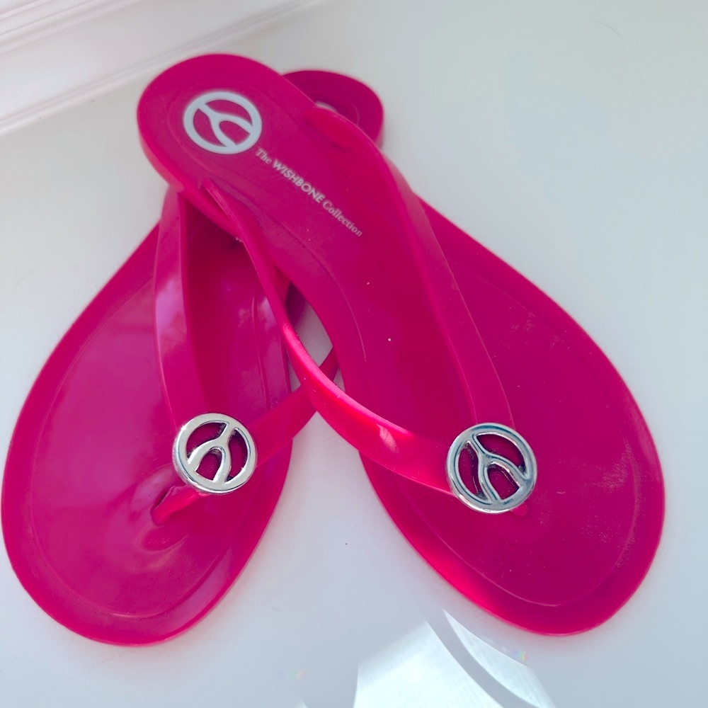 Pink Sandals with Thong Design and Cushioned Footbed